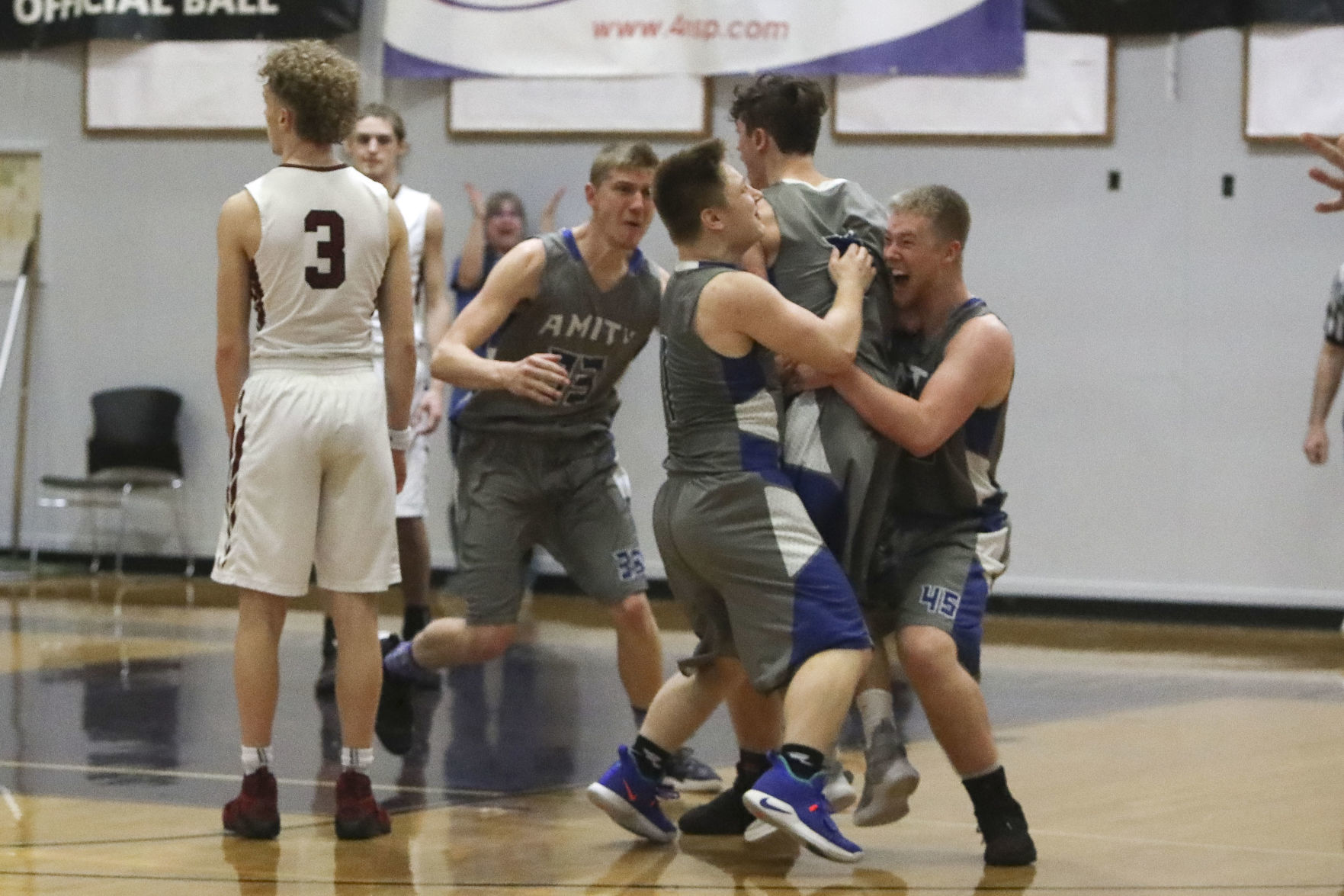 Amity vs. Dayton 3A Boys Semifinals